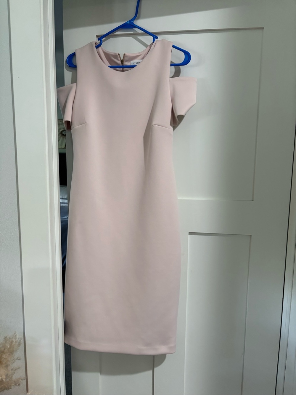 Calvin Klein Pale Blush Cold-Shoulder Midi Sheath Dress